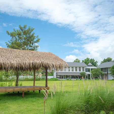 Nansripanna Resort Kültér fotó